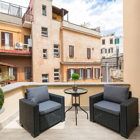 Royal Piazza Di Spagna 아파트 *